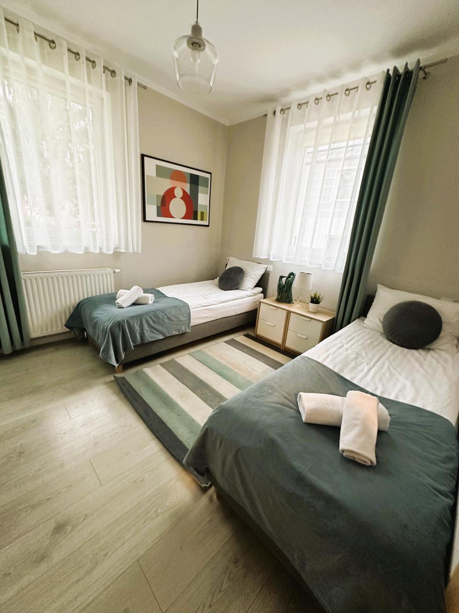 Apartamenty Wczasowa - Komfort Z Narciarnia Kudowa-Zdroj Bagian luar foto